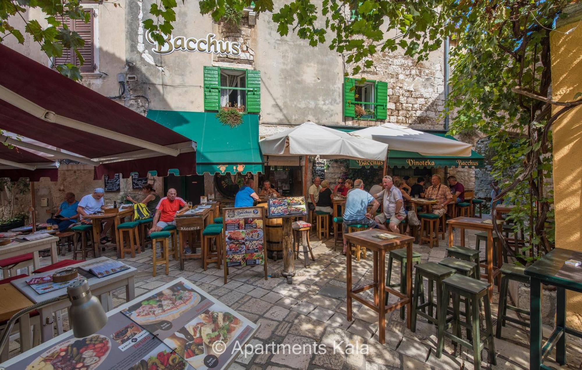 Kala Main Square Poreč Exterior foto